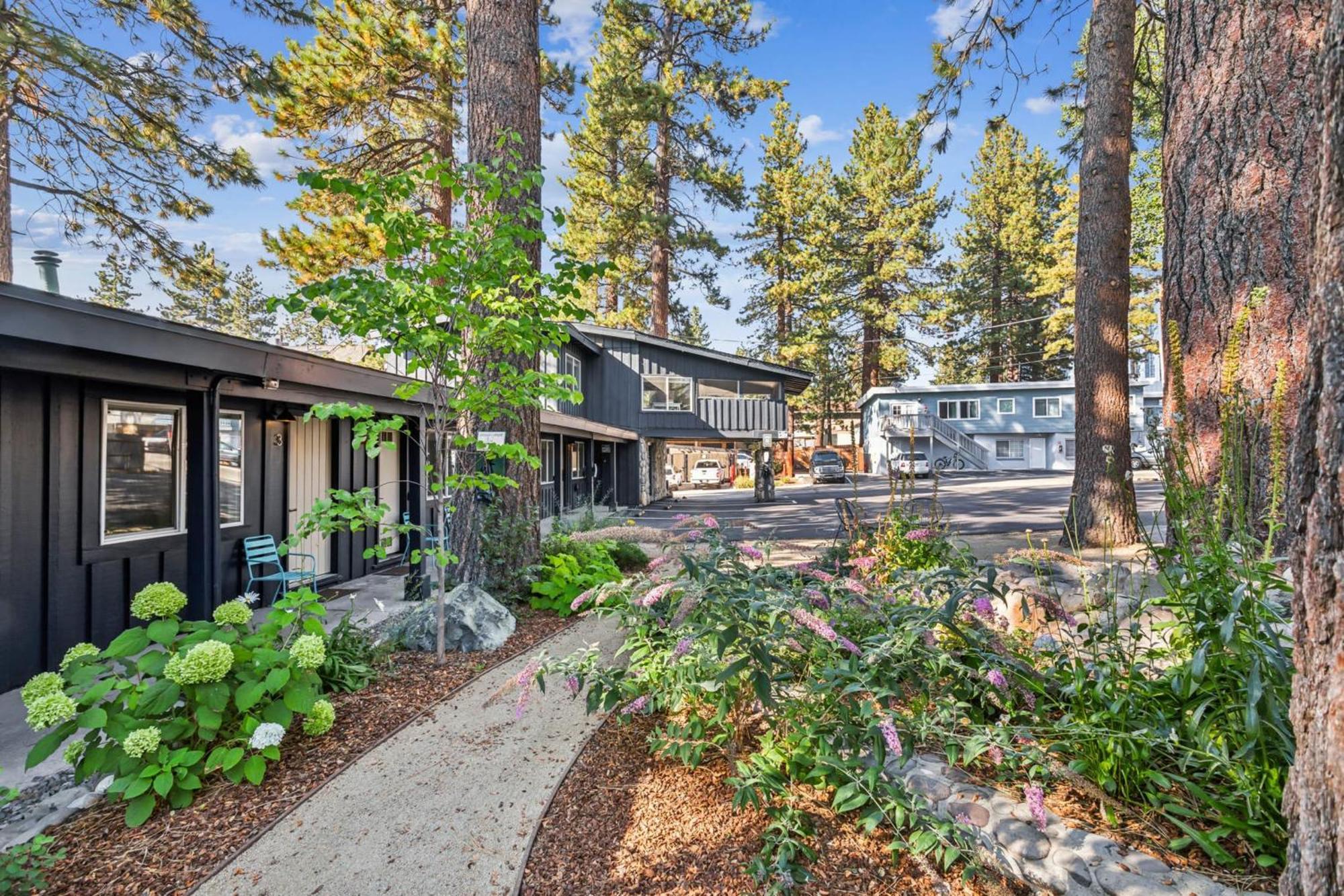 South Lake Chalet-Boutique Suite-Minutes To Heavenly & Lake Tahoe South Lake Tahoe Exterior photo