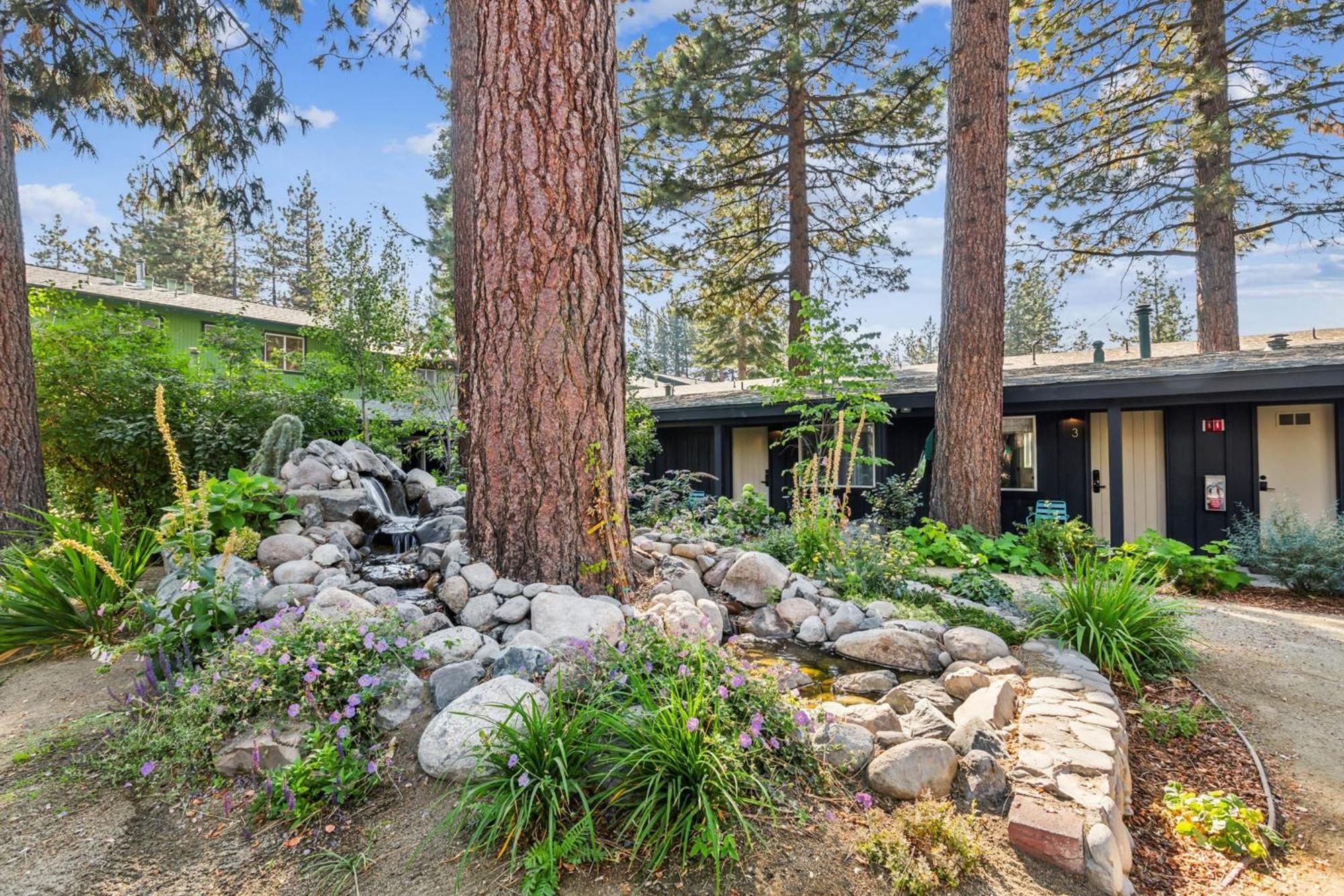 South Lake Chalet-Boutique Suite-Minutes To Heavenly & Lake Tahoe South Lake Tahoe Exterior photo